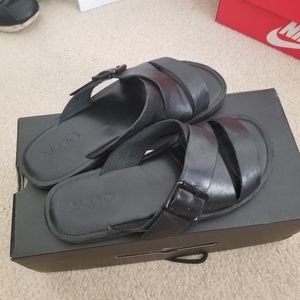 Aldo Sandals